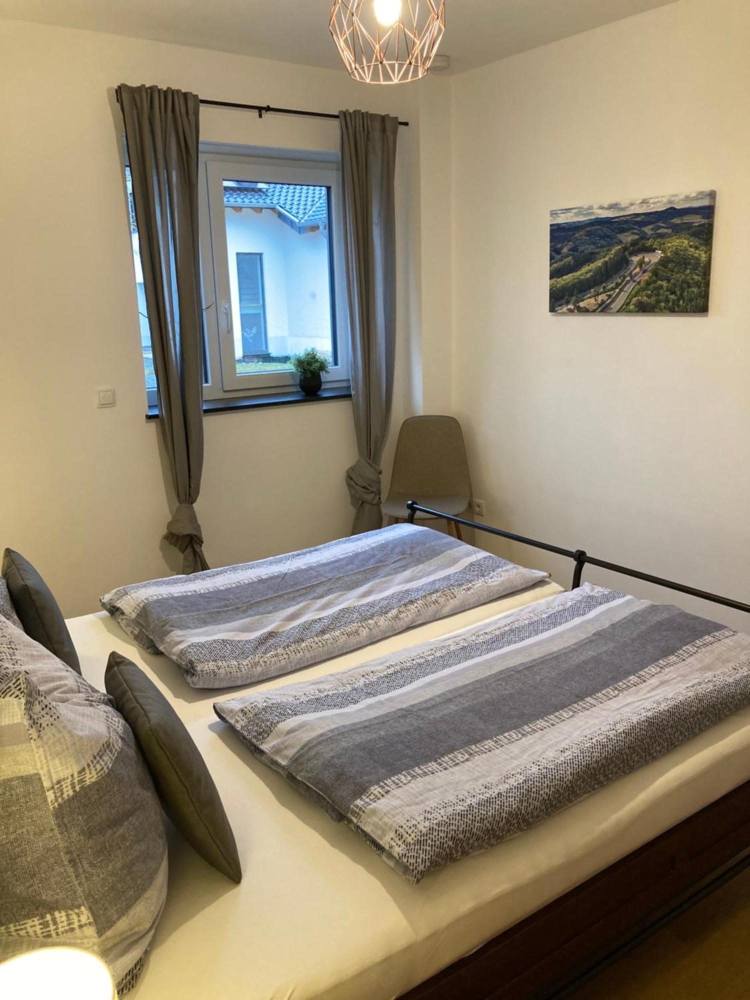 Ferienwohnung Am Hochkelberg Bereborn Esterno foto
